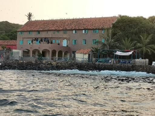 Auberge Mariama Ba Goree Exterior photo